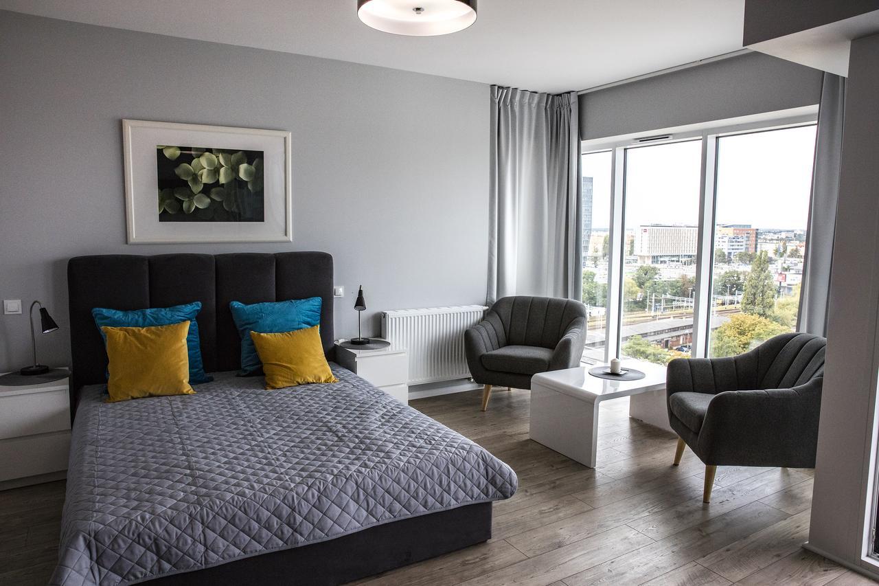 Apartamenty I.M.A Towarowa Poznań Extérieur photo