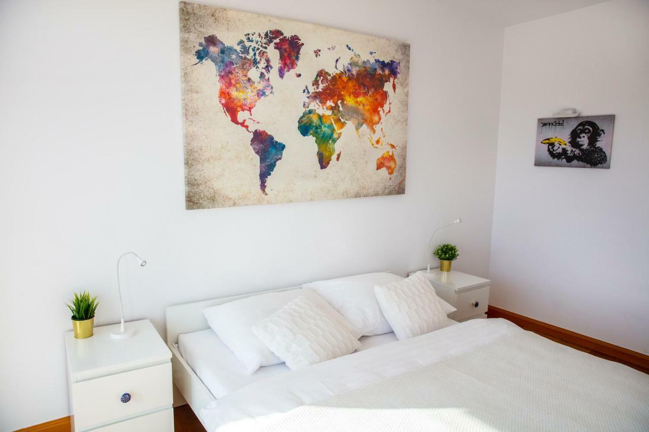 Apartamenty I.M.A Towarowa Poznań Extérieur photo