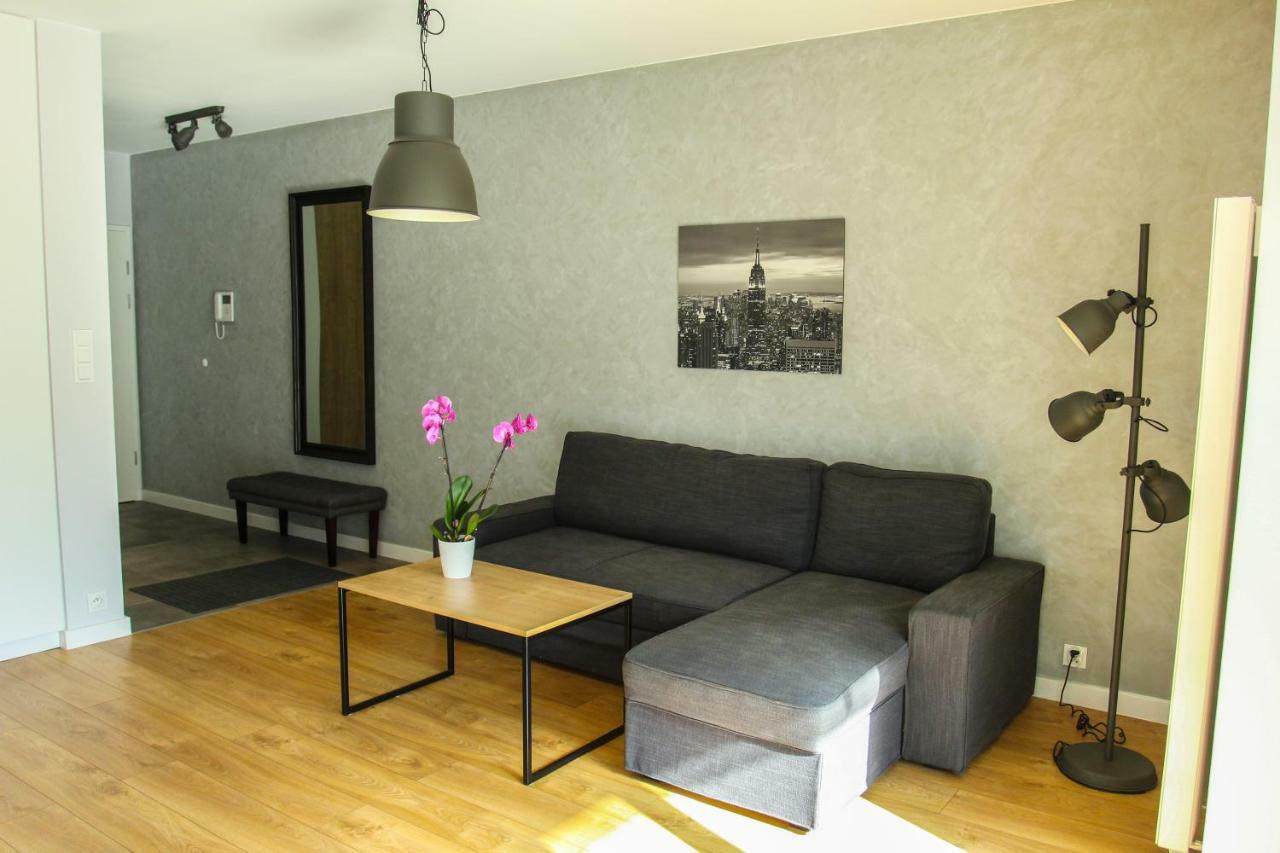 Apartamenty I.M.A Towarowa Poznań Extérieur photo